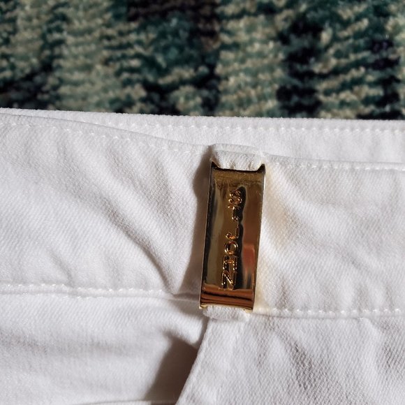 St. John Sport Cropped White Pants Size 14 EUC - Picture 7 of 14